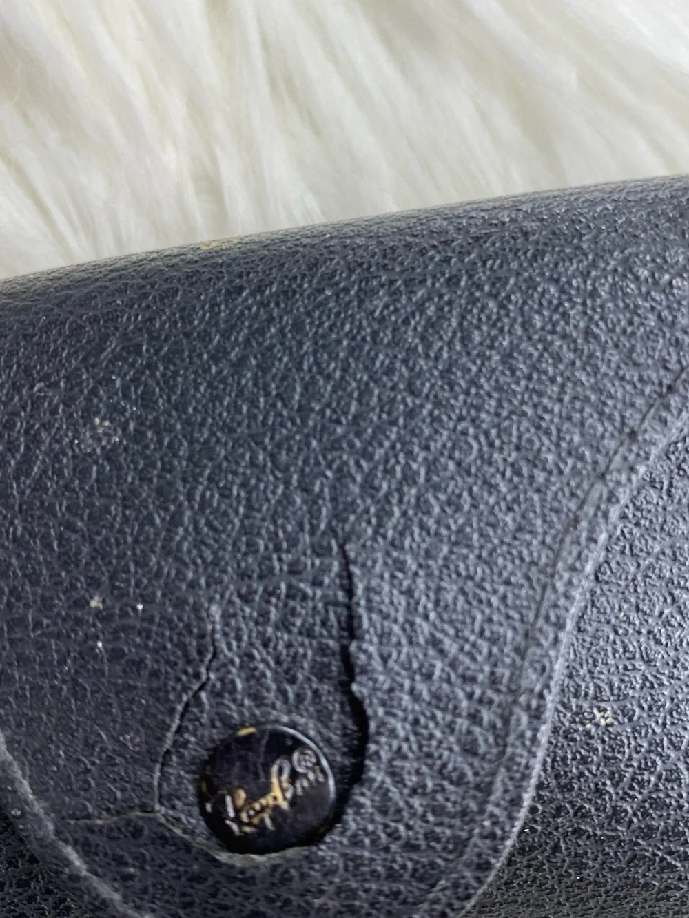 Ray-Ban Gold Frame Sunglasses with Dark Green Lenses